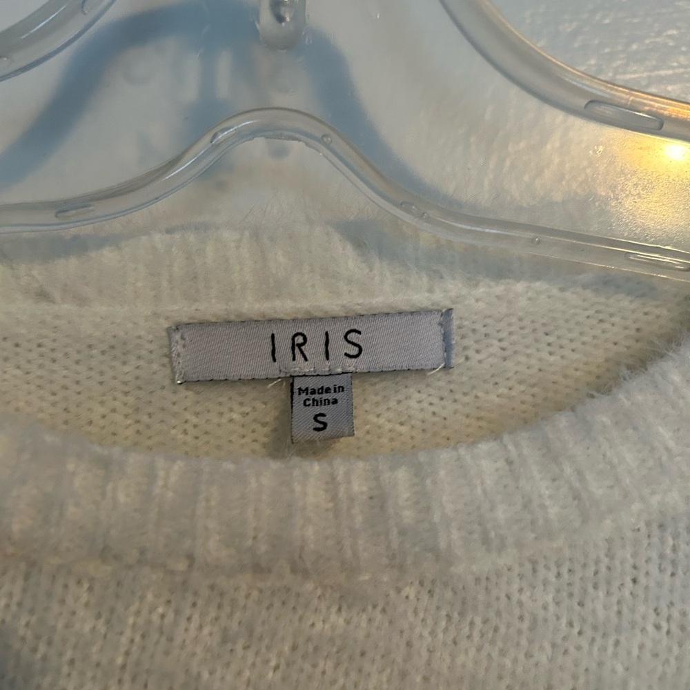 Iris White Knit Sweater Classic Crew Neck